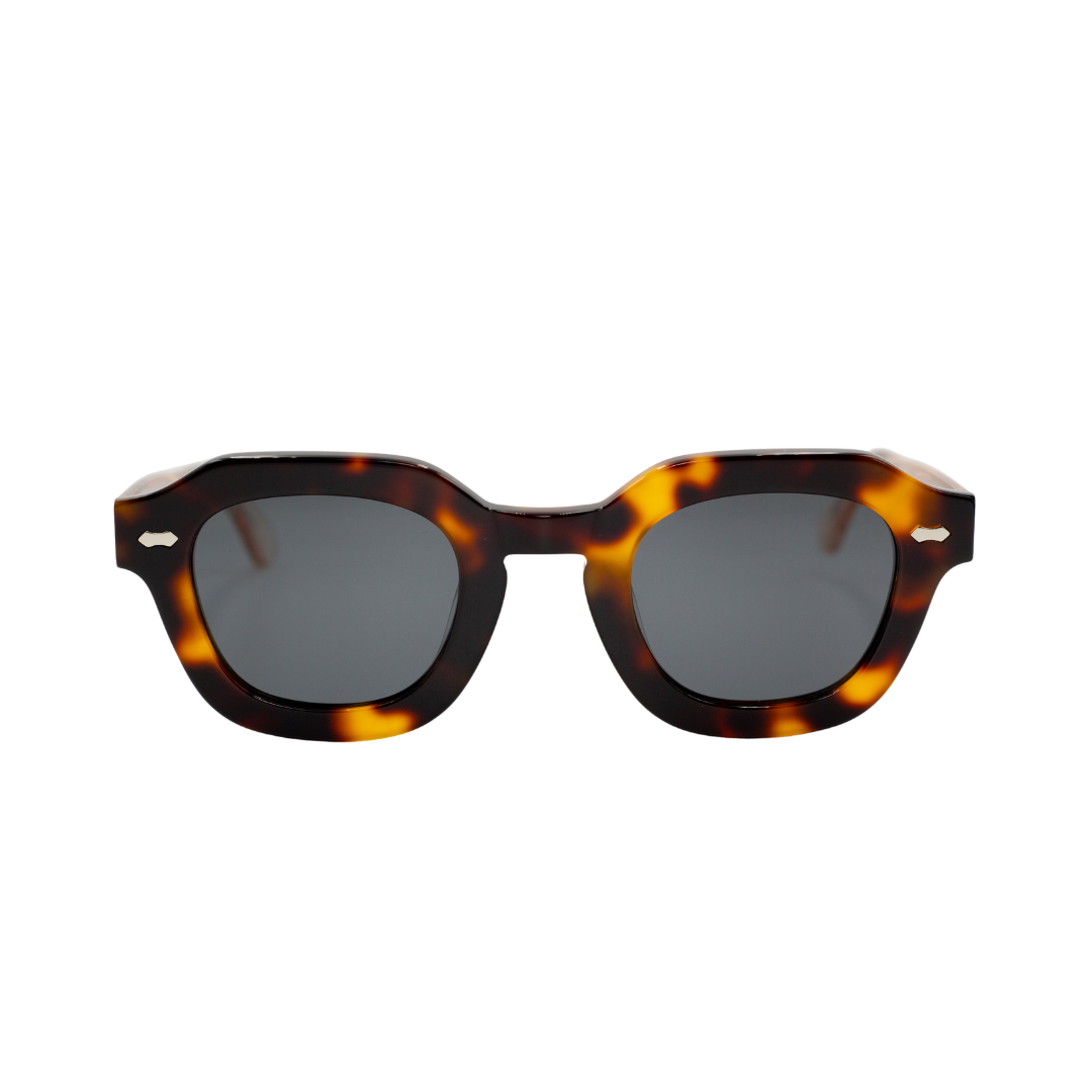 GET THE URBAN LOOK BY RAYA EYEWEAR!